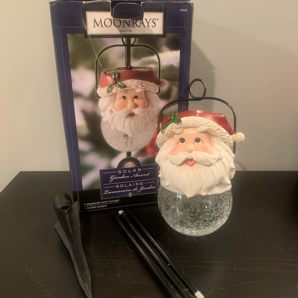 Moonrays Solar Powered Outdoor LED Santa Light